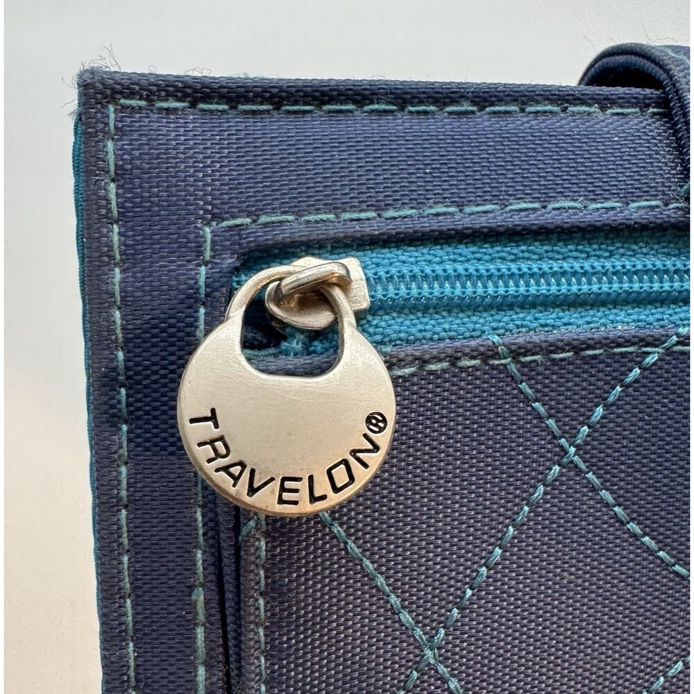 Travelon SafeID Quilted Tri-Fold RFID Wallet Blue Teal 15 CC Coin ID Cash Snap
